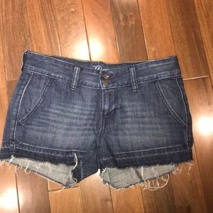 Old Navy The Diva Size 4 Cut Off Shorts
